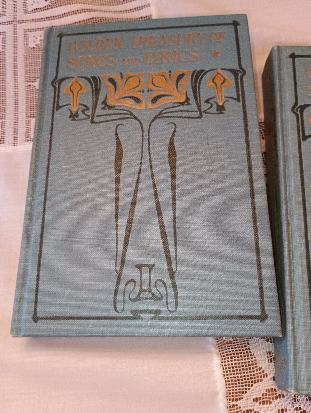 1906 THE GOLDEN TREASURY OF SONGS AND LYRICS FRANCIS T PALGRAVE 1st & 2nd Series - Picture 2 of 14